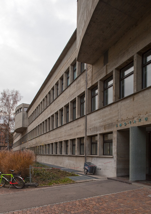 Institutsbauten der Uni Bern im Inselspital (Salvisberg + Brechbühl 1931)