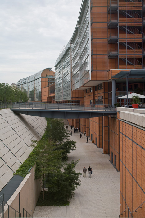 Lyon, Cité Internationale, Kongressgebäude (Renzo Piano 1996-2006)