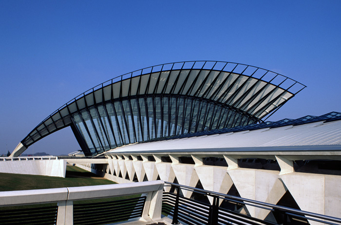 TGV-Bahnhof Lyon-Satolas (Calatrava 1994)